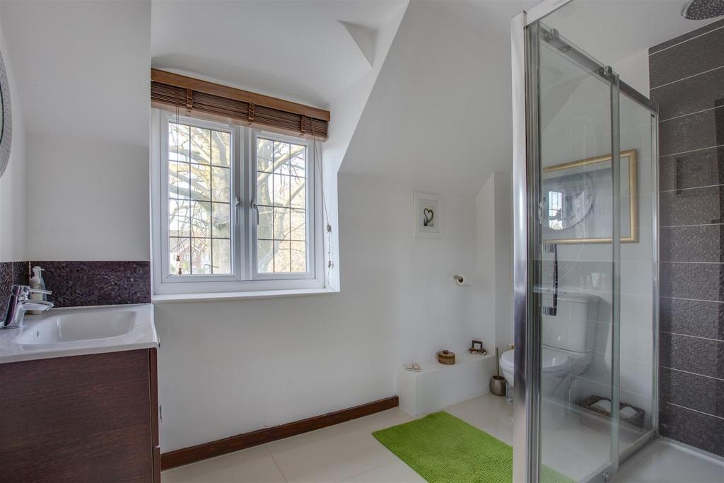 Edgewood Cottage, HP11 1 DS-30.jpg