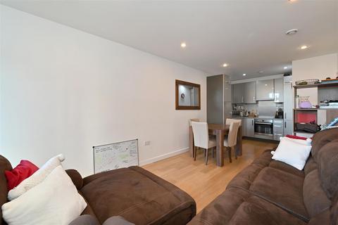 1 bedroom apartment for sale, Coral Apartments, Limehouse, E14