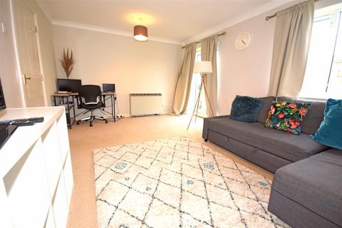 1 bedroom flat to rent - Varsity Drive, Twickenham