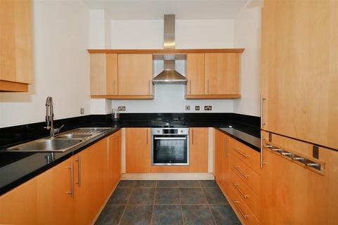 2 bedroom apartment to rent, Gainsborough House, Cassilis Road, London, E14