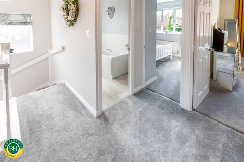11 Ashcourt Drive, Balby, Doncaster, DN4 8SZ