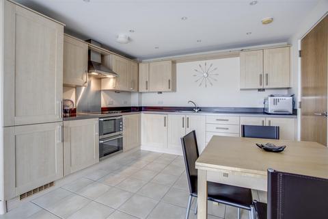 1 bedroom apartment for sale, Tadros Court, High Wycombe HP13