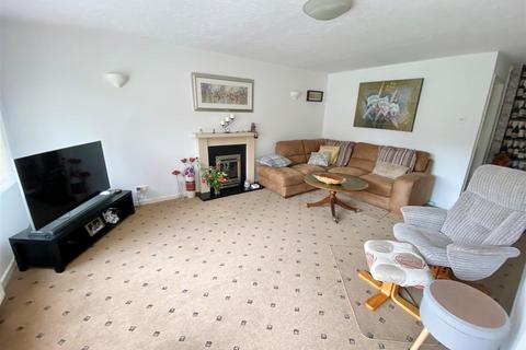 8 Beech Farm Drive, Tytherington, Macclesfield, SK10 2ER