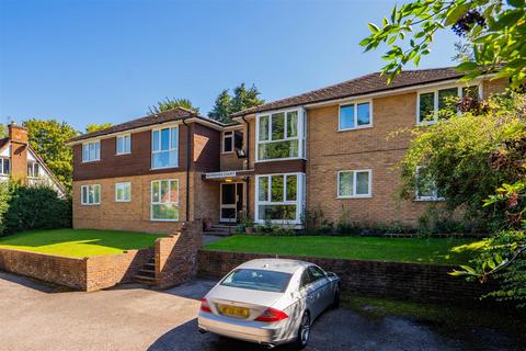 2 bedroom flat for sale, Micklefield Road, High Wycombe HP13