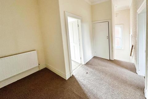 2 bedroom apartment to rent, Ash Street, Southport, Merseyside