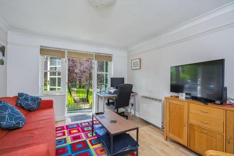 1 bedroom apartment for sale, Queen Alexandra Road, High Wycombe HP11