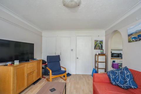 1 bedroom apartment for sale, Queen Alexandra Road, High Wycombe HP11