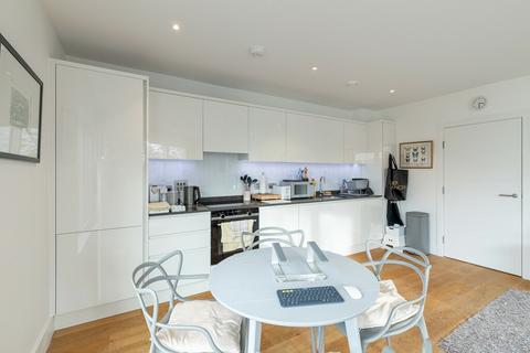 1 bedroom apartment to rent - Mackenzie House, Fulham, SW6