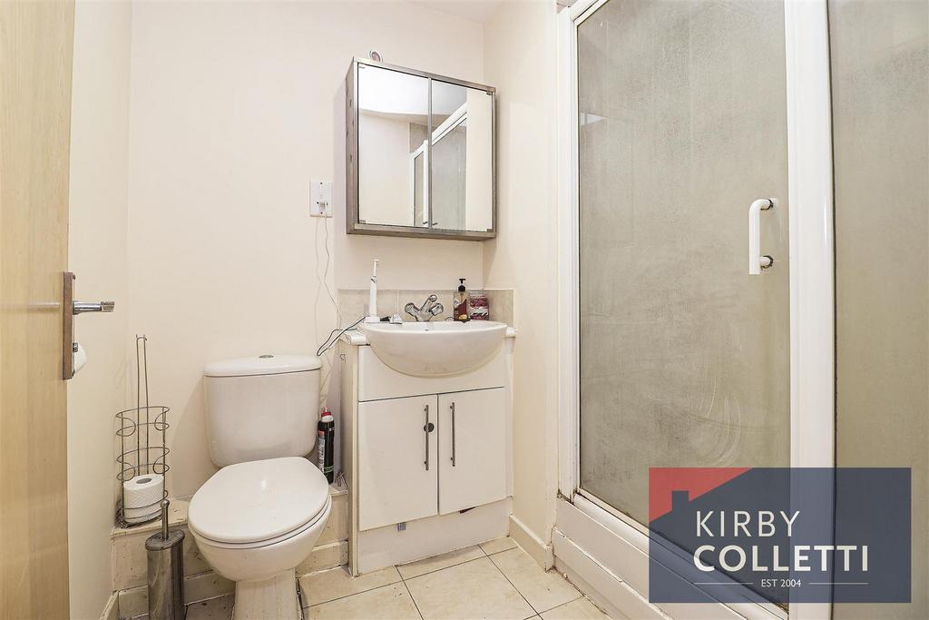 En suite shower room to bedroom one