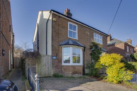 3 bedroom semi-detached house for sale, Littleworth Road, High Wycombe HP13