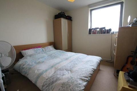 2 bedroom flat for sale, Galleria Court, Sumner Road