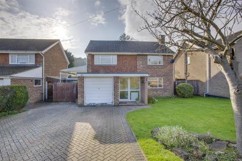 4 bedroom detached house for sale, Coates Lane, High Wycombe HP13