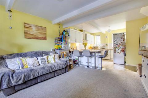 124 Bowerdean Road, High Wycombe, HP13 6AZ