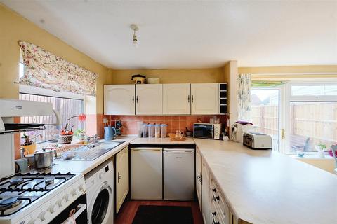 3 bedroom semi-detached house for sale, Kennedy Drive, Stapleford, Nottingham