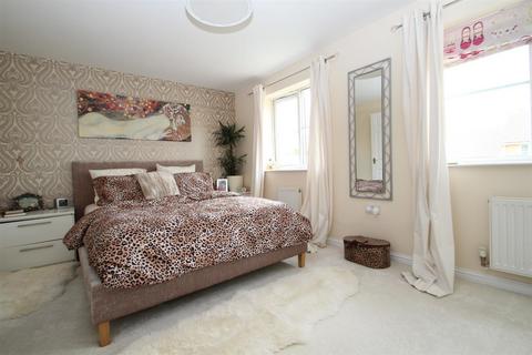 23 Princes Gate, High Wycombe, HP13 7AD