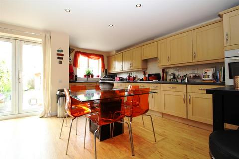 23 Princes Gate, High Wycombe, HP13 7AD