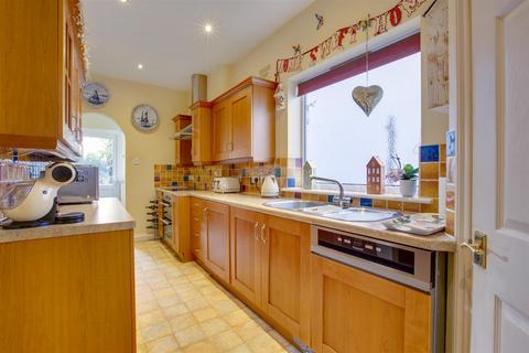 4 bedroom detached house for sale, Shootacre Lane, Princes Risborough HP27