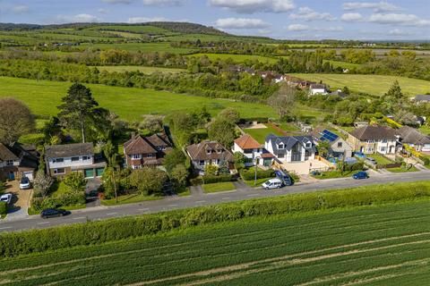 4 bedroom detached house for sale, Shootacre Lane, Princes Risborough HP27