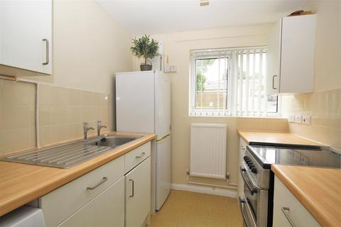 1 bedroom flat for sale, The Pastures, High Wycombe HP13