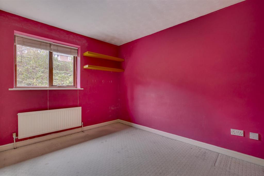 76 Garratts Way, HP13 5 XZ-2.jpg