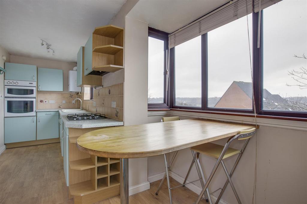 76 Garratts Way, HP13 5 XZ-13.jpg