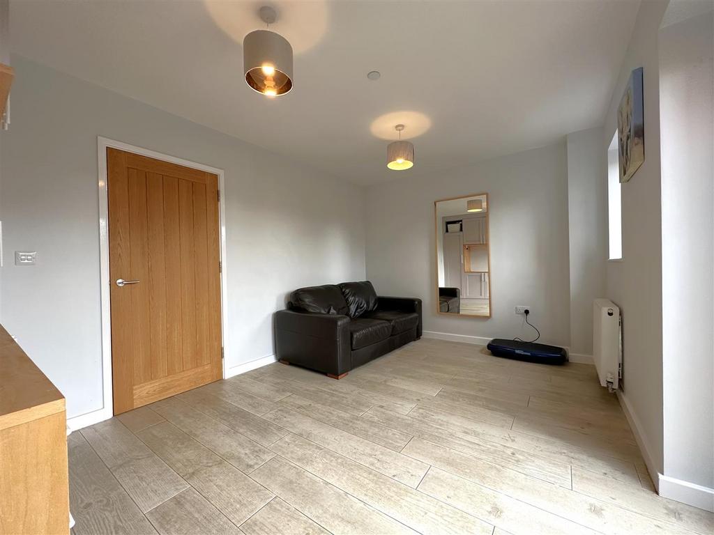 Ground Floor Sitting Room 434