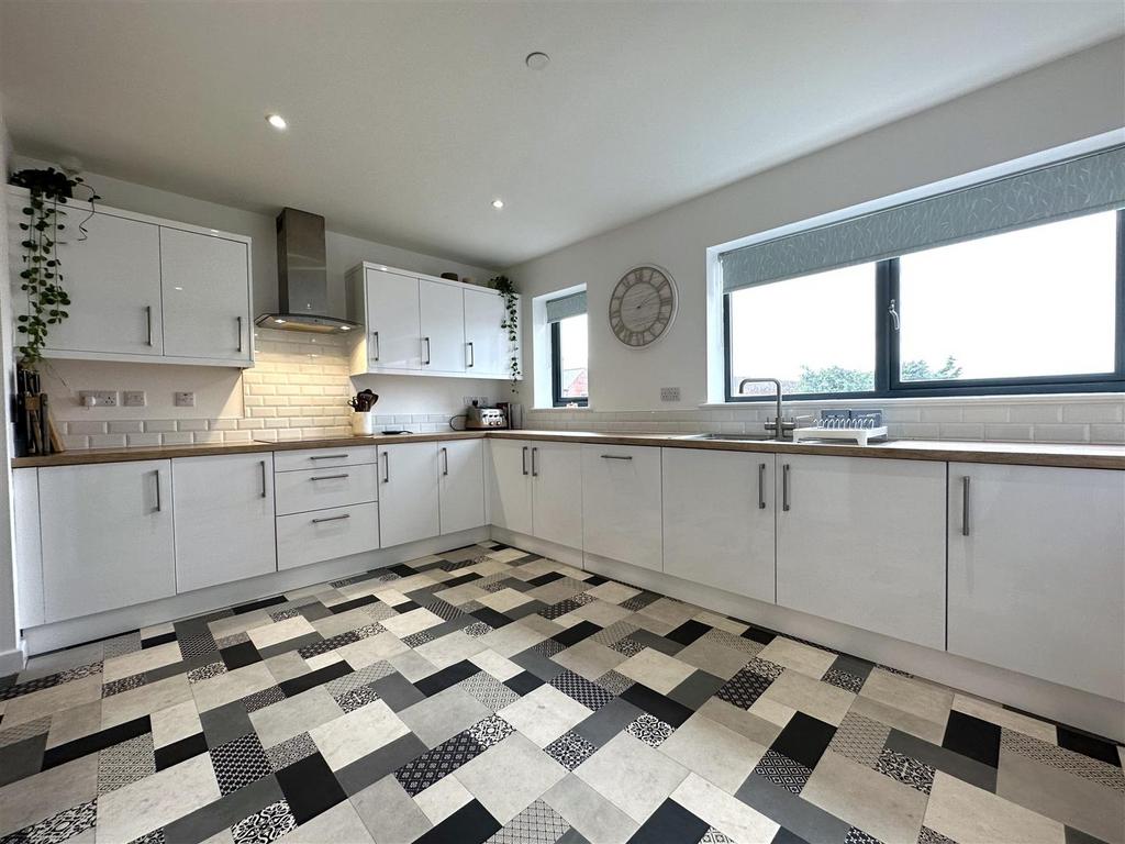 Stylish Modern Kitchen 423