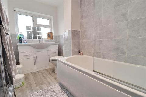 31 Ashby Road, Hull, HU4 7JT