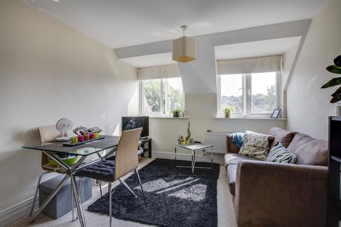 2 bedroom apartment for sale, St. Marks Close, High Wycombe HP13