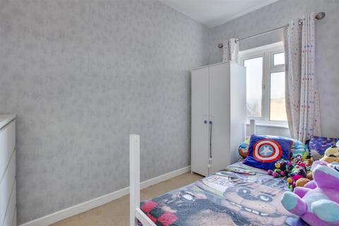 2 bedroom end of terrace house for sale - Abbey Barn Road, High Wycombe HP11