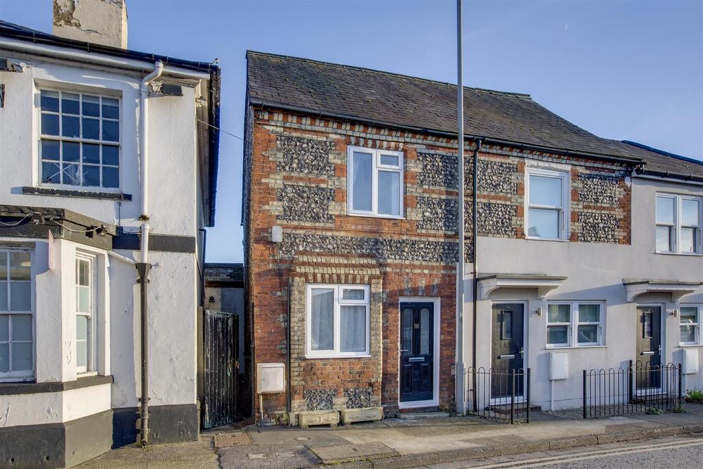 9 Abbey Barn Road, HP11 1 RS-12.jpg