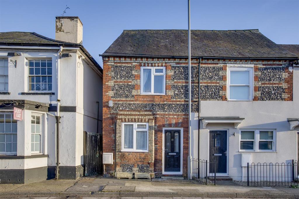 9 Abbey Barn Road, HP11 1 RS-11.jpg