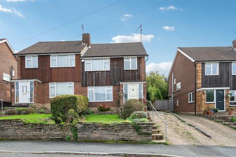 3 bedroom semi-detached house for sale - Chippendale Close, High Wycombe HP13