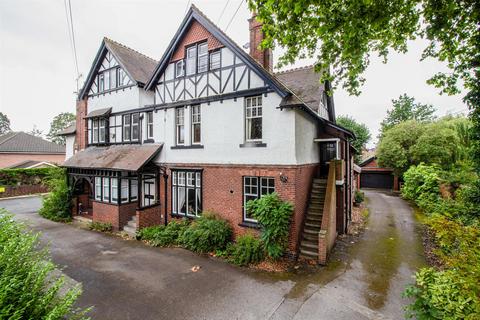 Flat 1, 15 Blenheim Road, Wakefield, WF1 3JZ