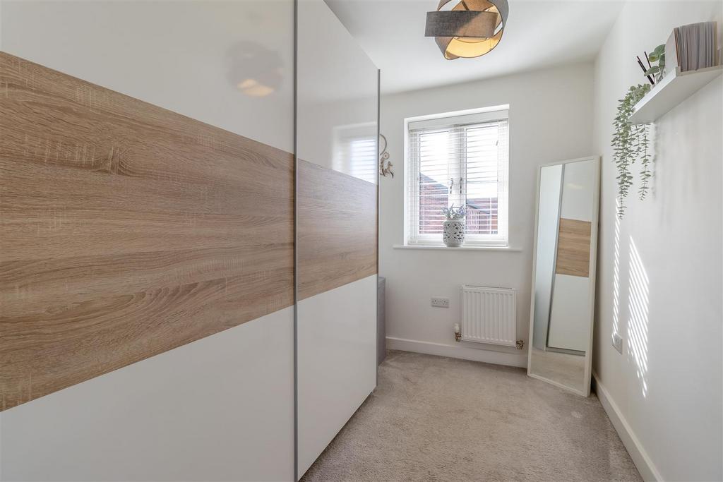 8589291-interior05.jpg