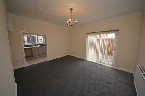 2 bedroom end of terrace house to rent - Frederic Street, Wigan, WN1 3JE