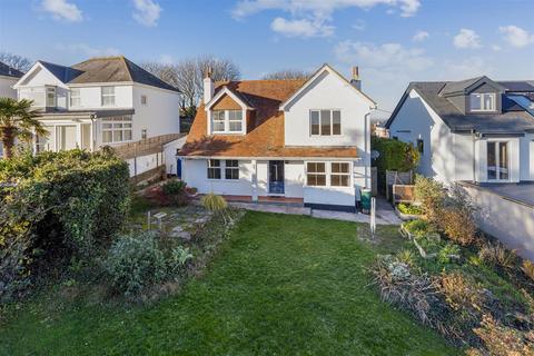 Breton Herbert Road, Salcombe, TQ8 8HN
