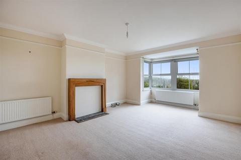 Breton Herbert Road, Salcombe, TQ8 8HN