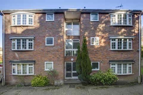 1 bedroom flat for sale - Gordon Road, High Wycombe HP13