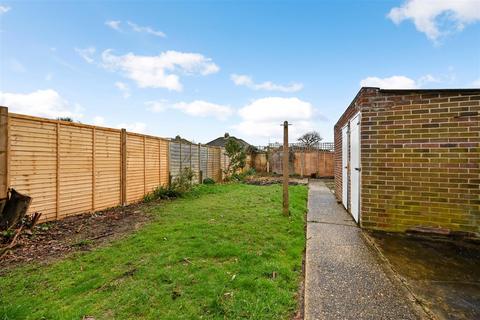 3 bedroom terraced house for sale, Duncan Road, Chichester