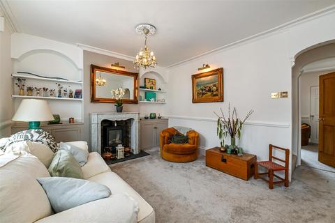 3 bedroom terraced house for sale, Washington Street, Chichester
