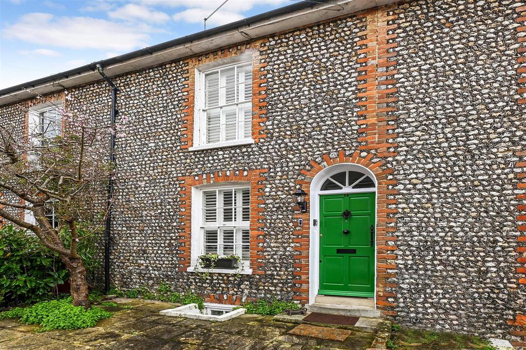 Washington Street, Chichester 3 bed terraced house for sale £550,000