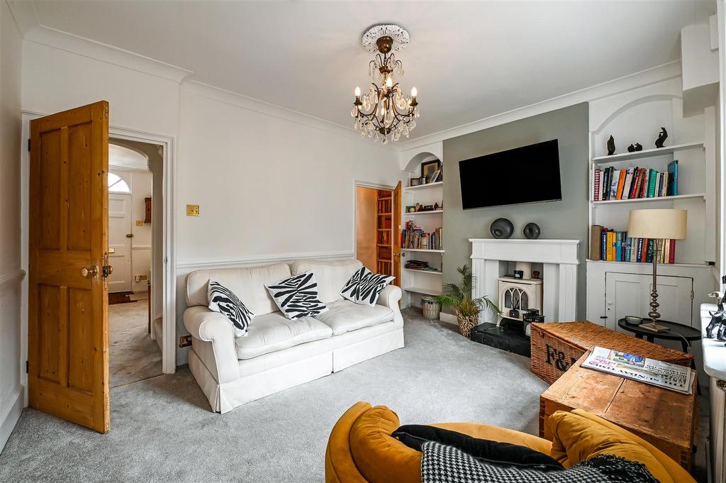 Washington Street, Chichester 3 bed terraced house for sale £550,000