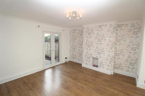 3 bedroom semi-detached house to rent - Ilford Road, Wallsend