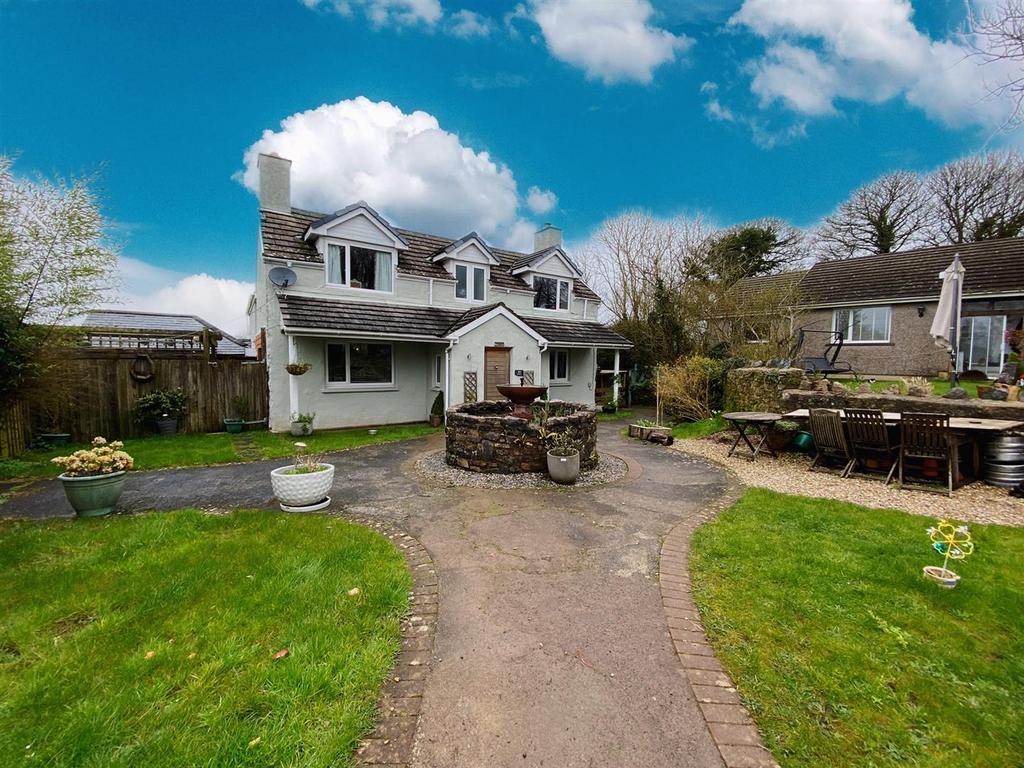Lamphey, Pembroke 5 bed property with land for sale £775,000