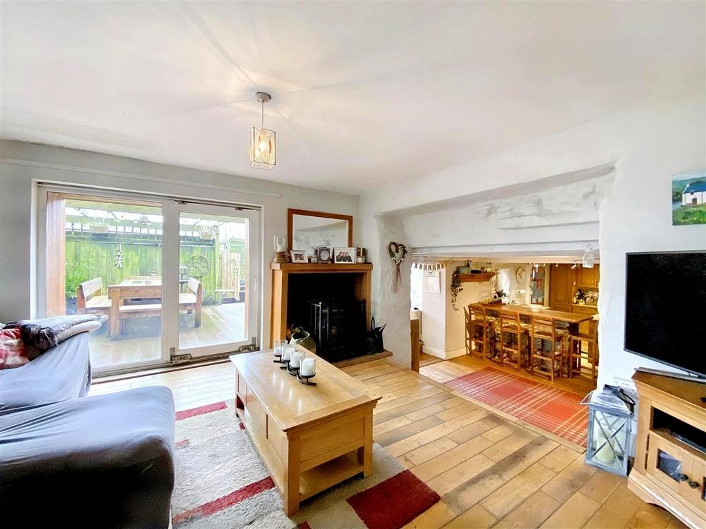Lamphey, Pembroke 5 bed property with land for sale £775,000