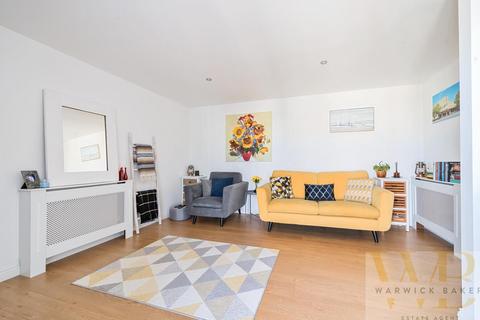 2 bedroom flat for sale, Mariner Point, Shoreham-By-Sea