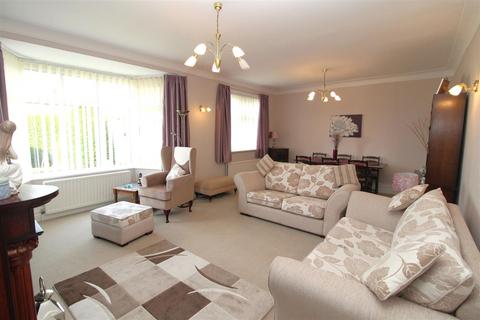 21 Addington Crescent, North Shields, NE29 7PZ