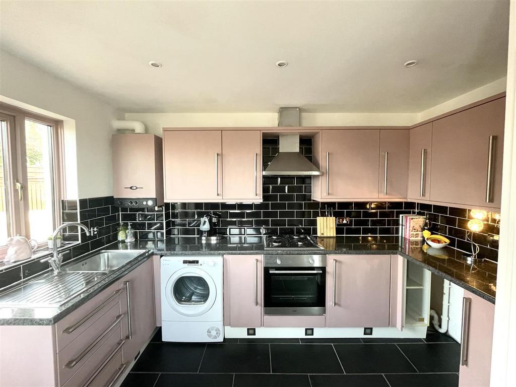 Kitchen/Breakfast Room
