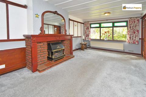 4 bedroom semi-detached bungalow for sale - Hall Drive, Stoke-On-Trent ST3